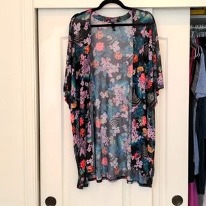 🎉 Torrid Floral Swim Cover-Up